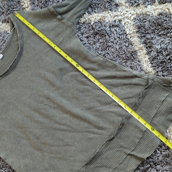 Melrose and Market Distressed Waffle Knit Long Sleeve Scoop Wide Neck Blouse M - Picture 6 of 6